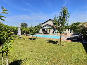 maison individuelle à la vente -   38890  SAINT CHEF, surface 204 m2 vente maison individuelle - GAR048783